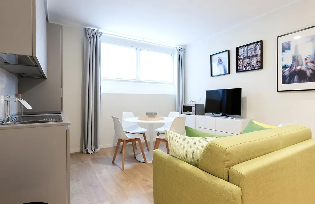 Italianway-Bergonzoli Place-1