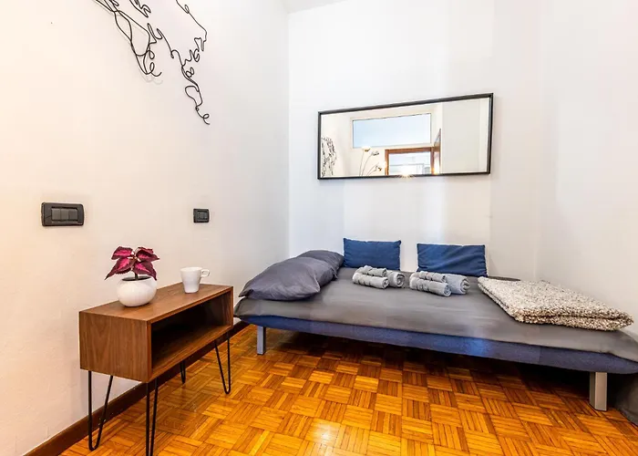 Bonnet 11A Comfort Elegante Porta Nuova - Vesta